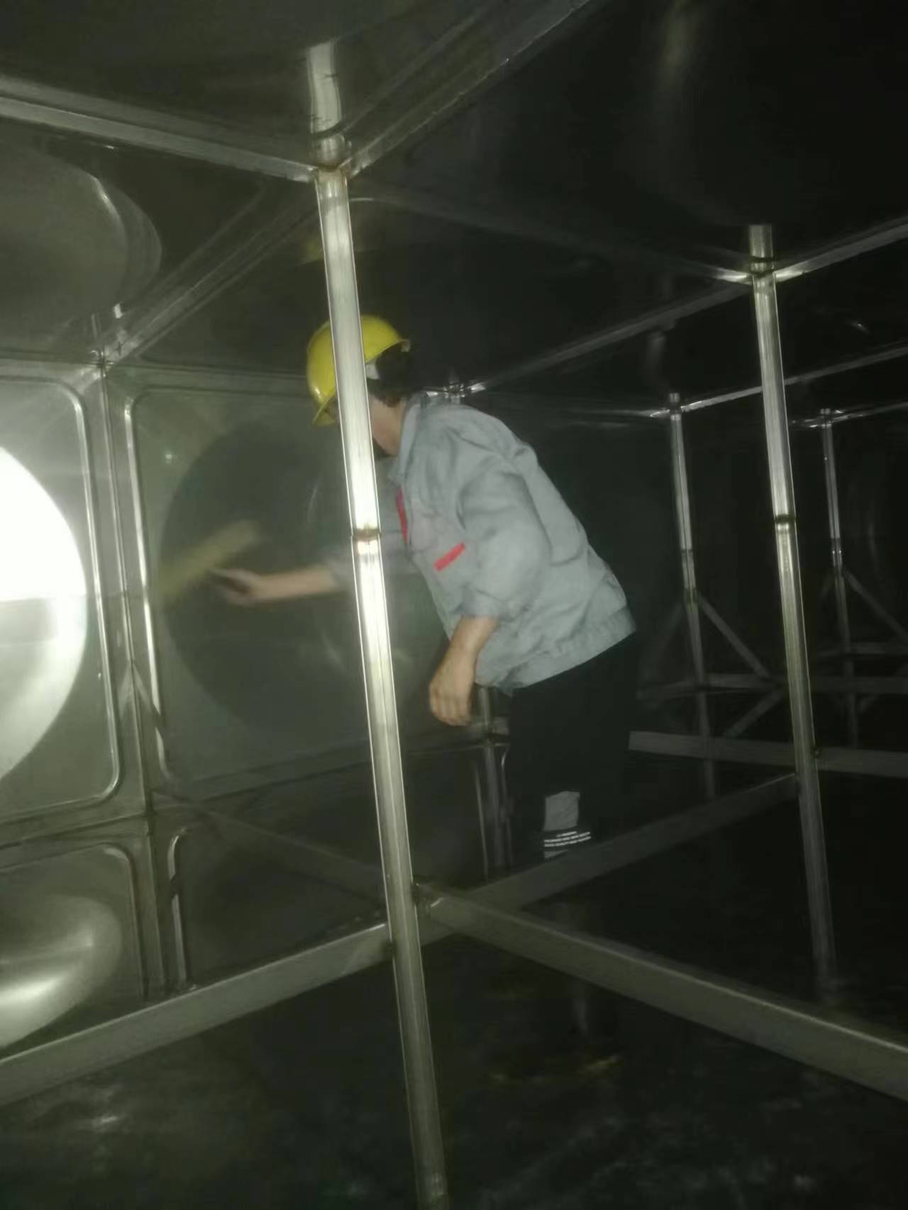 上海浦東航頭清洗水箱公司 浦東航頭水箱清洗